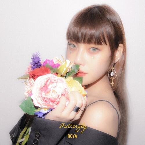 Roya (로야) – Butterfly cover