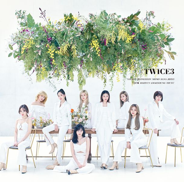 TWICE – Stuck In My Head cover